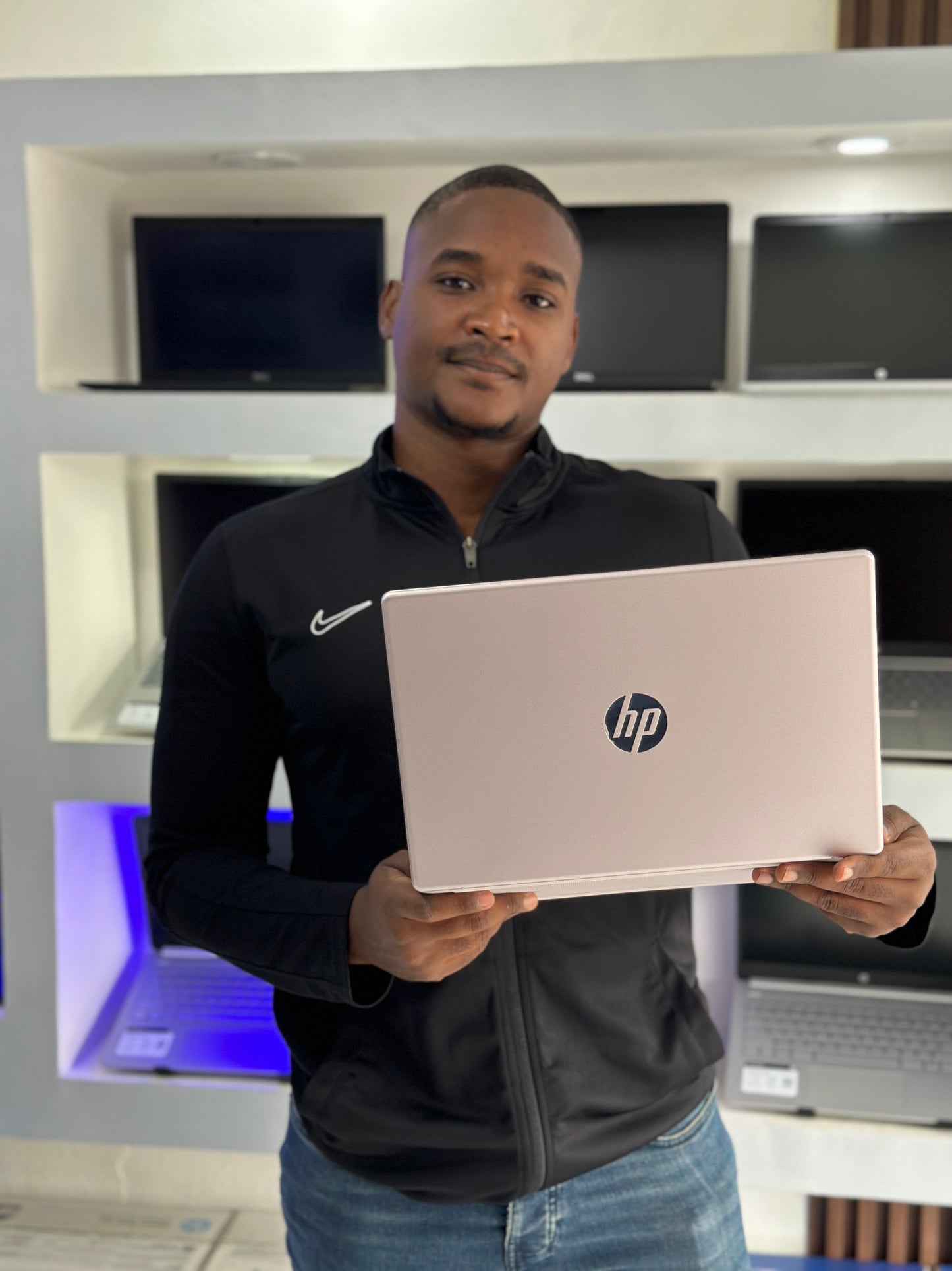 HP Nueva 2025 Rosa Elegante